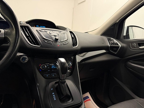 Ford Kuga 5 of 5