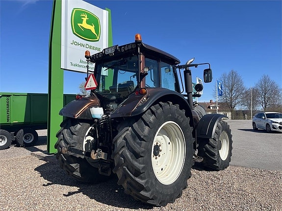 Valtra T202 Direct 60th Anniversary 2 of 9