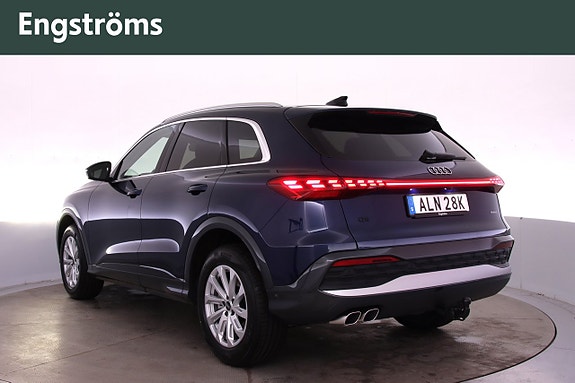 Audi Q5 4 of 22
