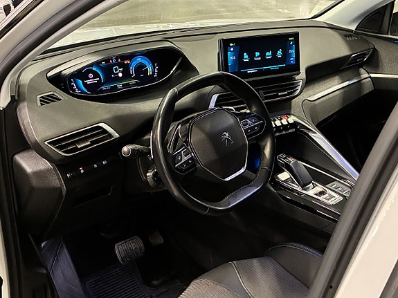 Peugeot 3008 13 of 24