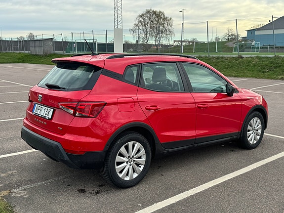Seat Arona 6 of 11