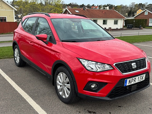 Seat Arona 4 of 5