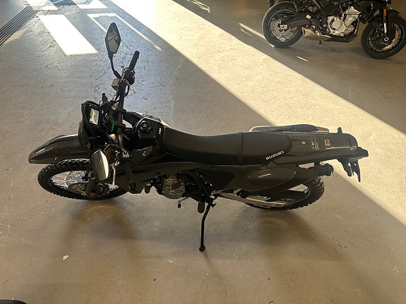 Suzuki DR-Z4S Nyhet 2026 nu i butiken! 7 of 7