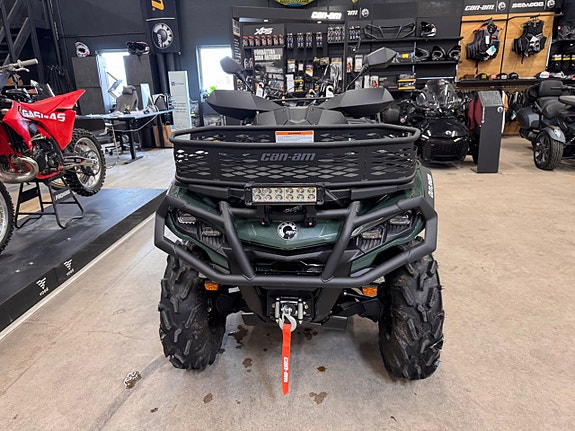 Can-Am Outlander PRO+ Mycket utrustning moms kvar 3 of 10
