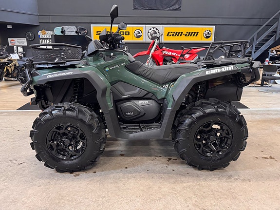 Can-Am Outlander PRO+ Mycket utrustning moms kvar