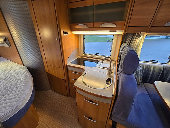 Hymer Tramp 654 SL 7 of 16