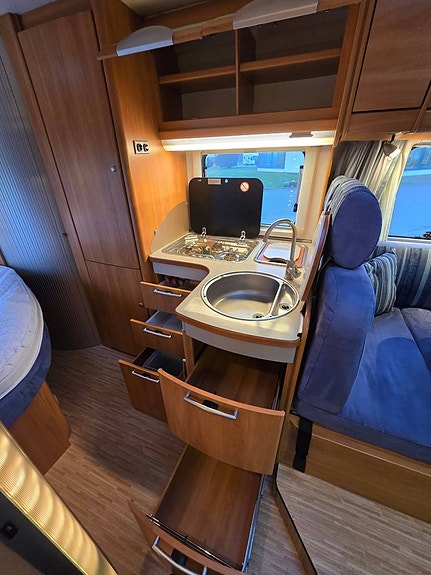 Hymer Tramp 654 SL 12 of 16
