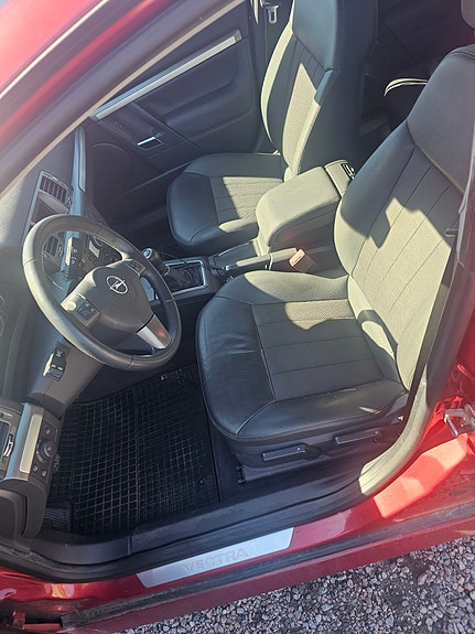 Opel Vectra 5 of 5