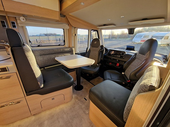 Hymer B-MC I 680 BlackLine 3 of 19
