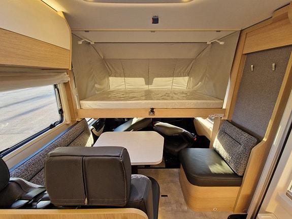 Hymer B-MC I 680 BlackLine 8 of 19
