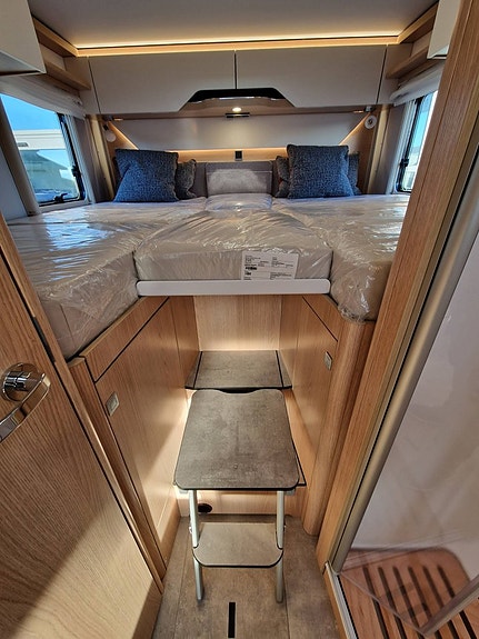 Hymer B-MC I 680 BlackLine 7 of 19