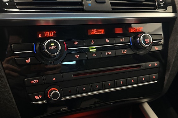 BMW X4 15 of 19