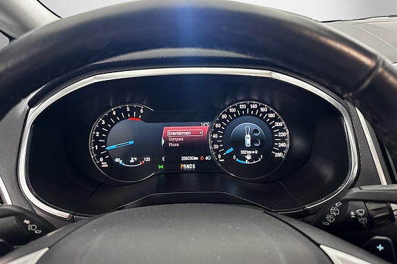 Ford S-MAX 5 of 12
