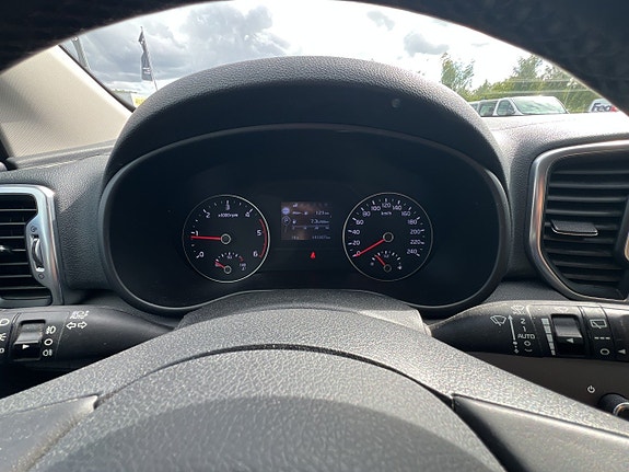Kia Sportage 10 of 18
