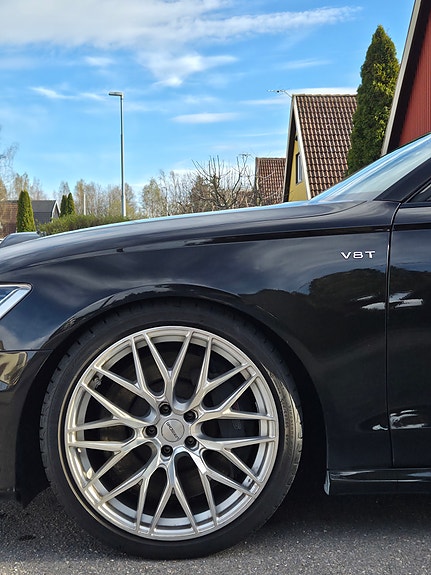 Audi S6 5 of 5
