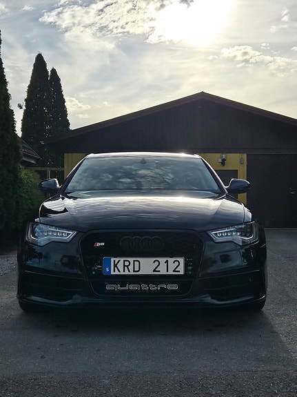 Audi S6 2 of 5