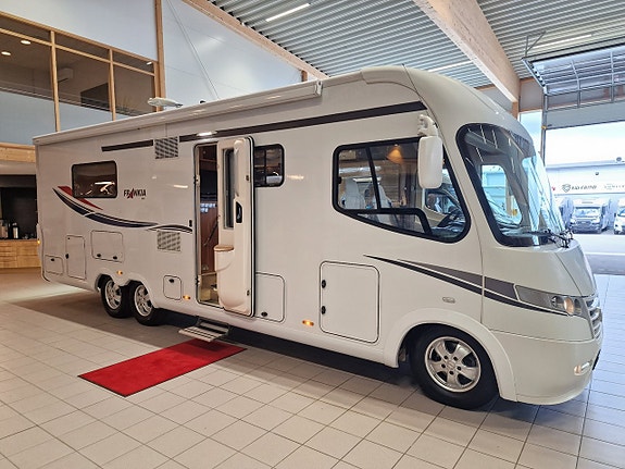 Frankia 840 FD (ALDE+Solcell+5 000kg+5 bält+3.0L+Kedja) 2 of 30