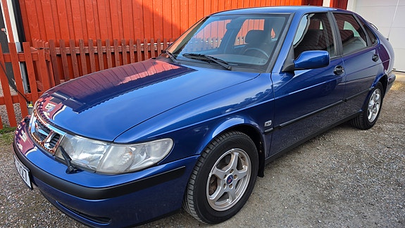 Saab 9-3 2 of 5