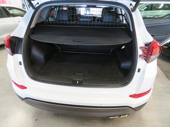 Hyundai Tucson 17 of 27