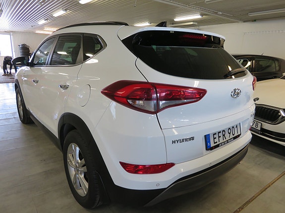 Hyundai Tucson 12 of 27