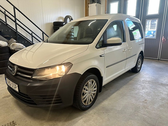Volkswagen Caddy 3 of 5