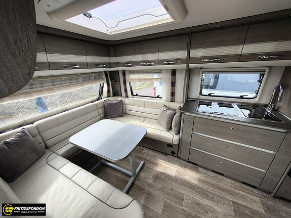 Dethleffs Exclusiv 760 DR 4 of 10
