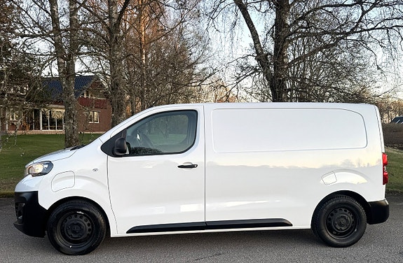 Peugeot e-Expert 21 of 22