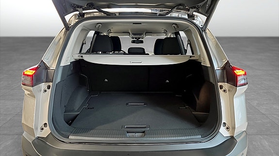 Nissan X-Trail 4 of 6