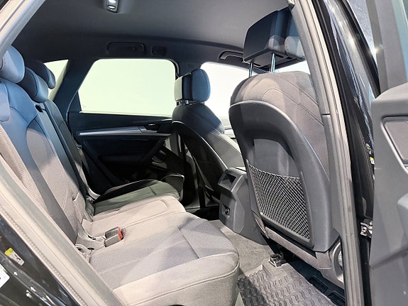 Audi Q5 9 of 13