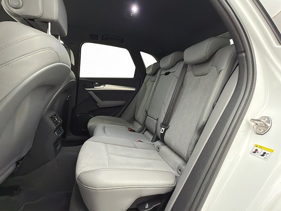 Audi Q5 15 of 30