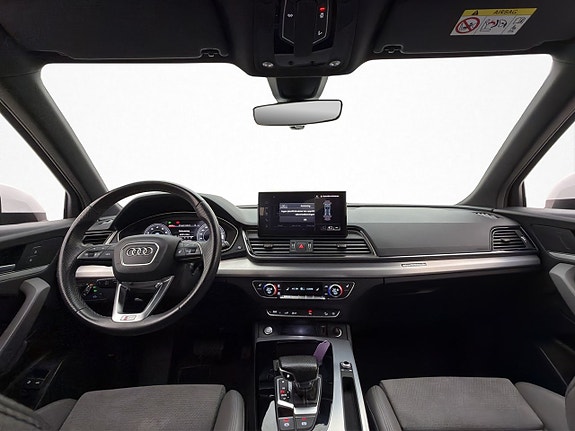 Audi Q5 16 of 30