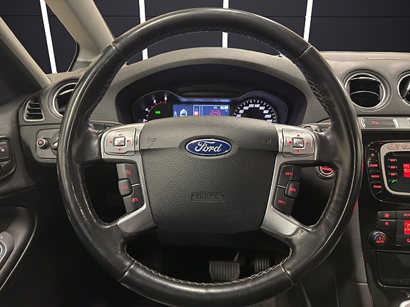 Ford S-MAX 14 of 24