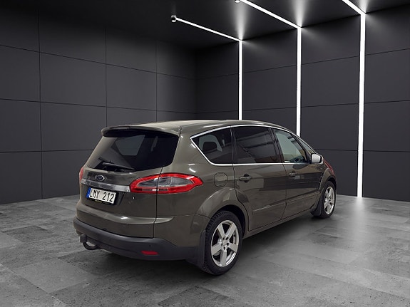Ford S-MAX 6 of 24