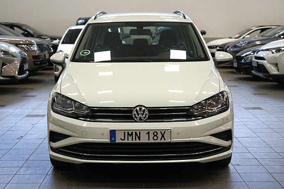 Volkswagen Golf Sportsvan 3 of 15