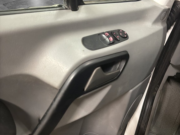 Volkswagen Crafter 35 18 of 21