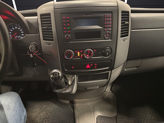 Volkswagen Crafter 35 17 of 21