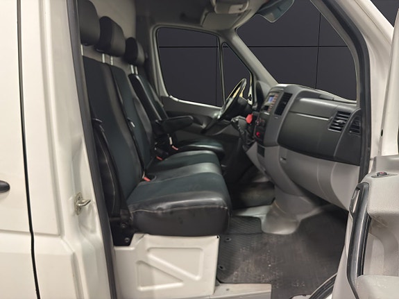 Volkswagen Crafter 35 12 of 21
