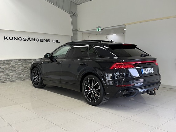 Audi Q8 7 of 25