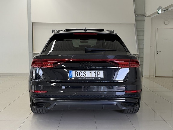 Audi Q8 8 of 25