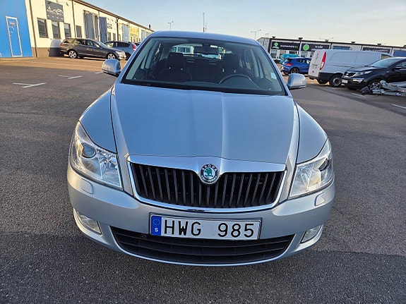 Skoda Octavia 3 of 5