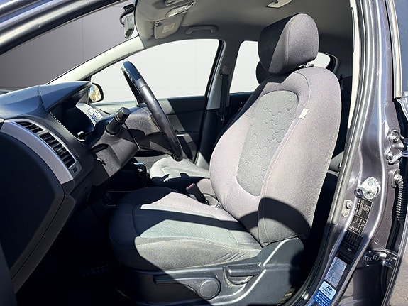 Hyundai i20 13 of 15