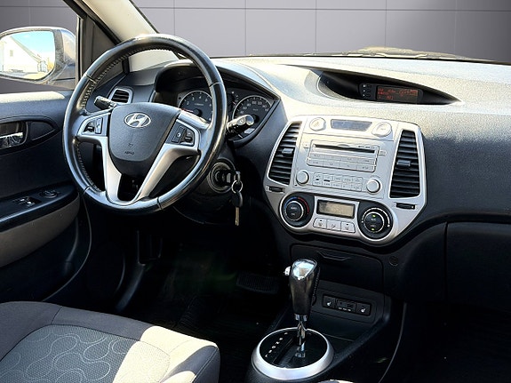 Hyundai i20 14 of 15