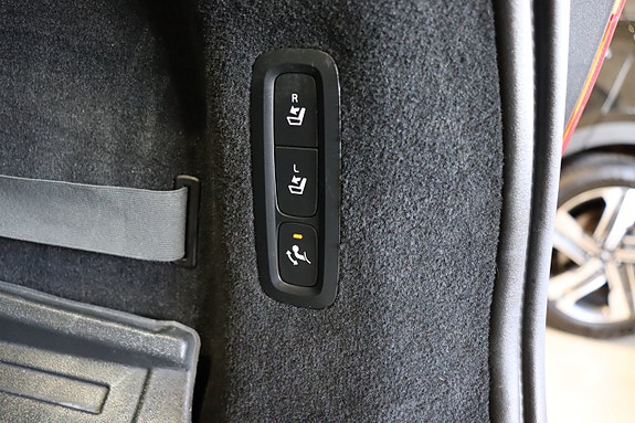 Volvo V90 Cross Country 12 of 23