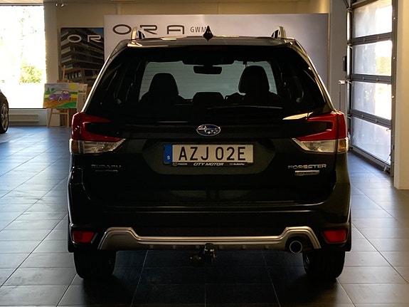 Subaru Forester 4 of 5