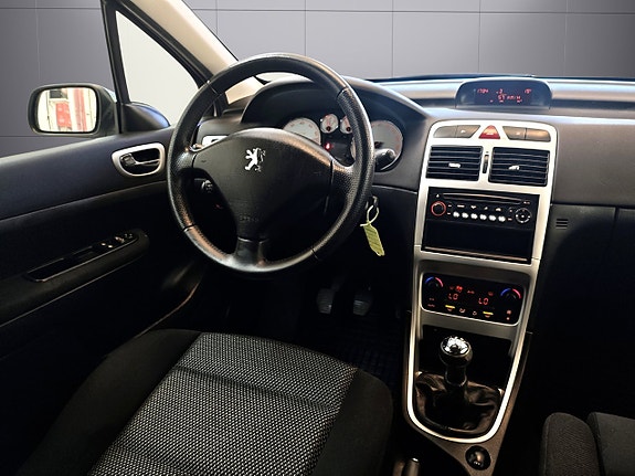 Peugeot 307 18 of 24