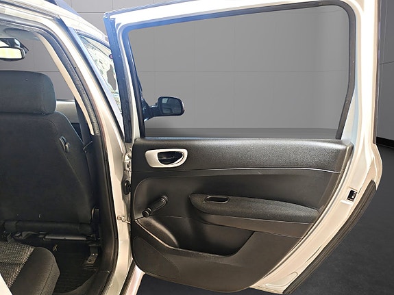 Peugeot 307 15 of 24