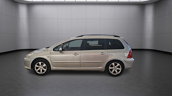 Peugeot 307 2 of 5