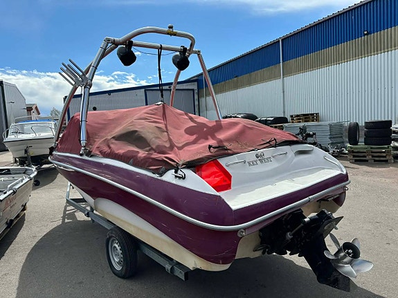 Astro 21 dc & Mercruiser 3.0L 135 hk -00 -Spara 10.000kr 2 of 9