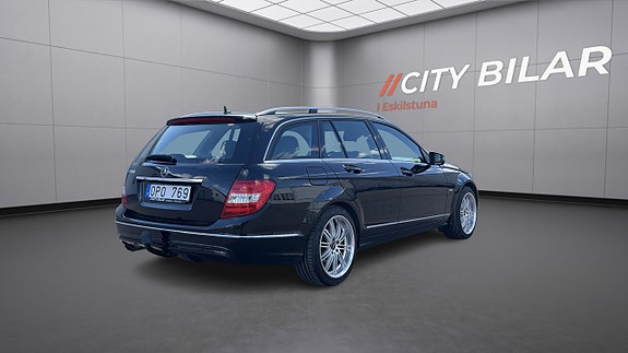 Mercedes-Benz C180 5 of 5