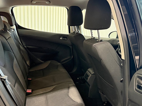Peugeot 308 14 of 14
